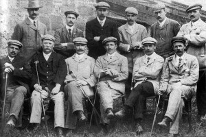 Scottish Team in 1903 (Prestwick) (standing) R. Smith, G. Coburn, J. Braid, R.Thomson, W. Park, W. Fernie. (seated) J. Kinnell, J. Kay, A. Herd, J. White, B. Sayers, J. Hepburn, The team included five Open champions.