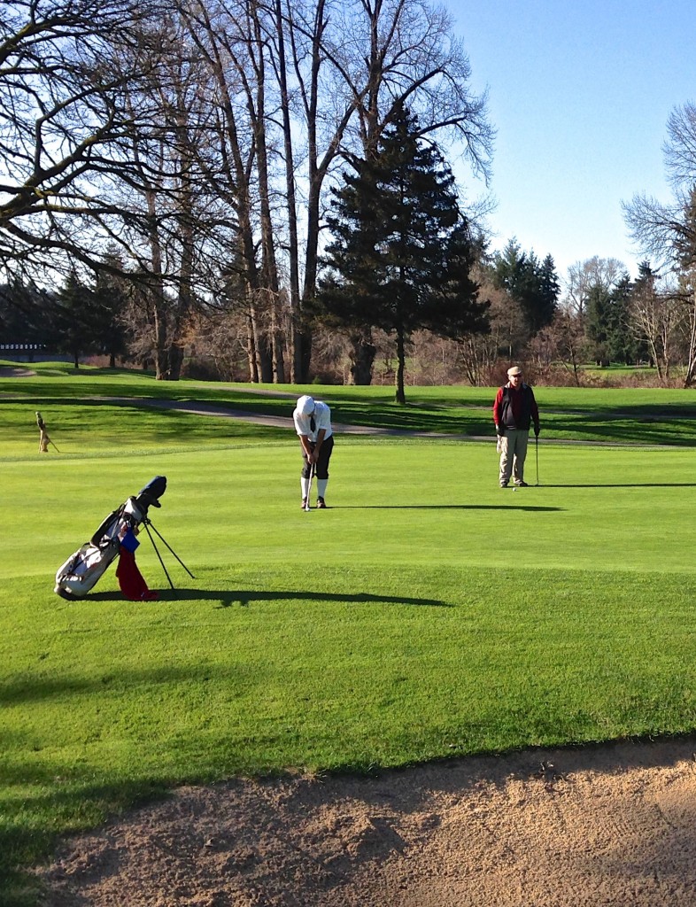 Martin putts at Foster Links GC - 21515